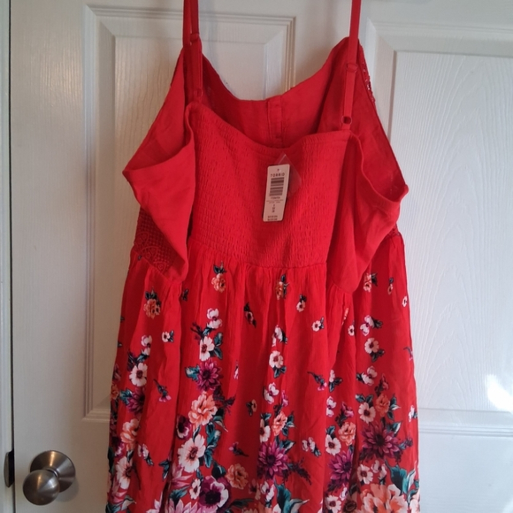 Torrid Red Floral Lace Tank Top Button Front Sleeveless Plus Size 5X Cami - Picture 3 of 6